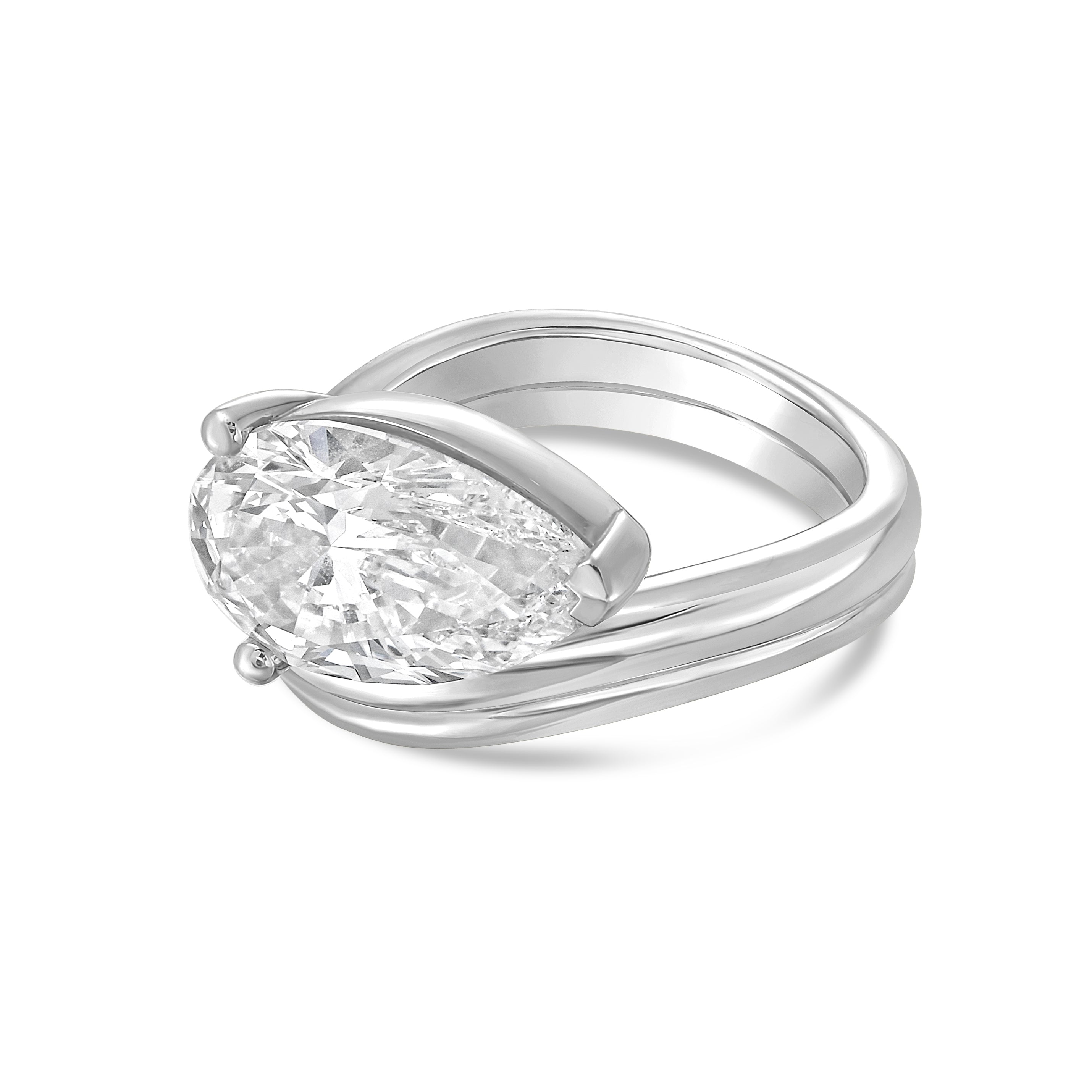Lab-Grown Pear Solitaire Ring with Wavy Band, 18K Gold