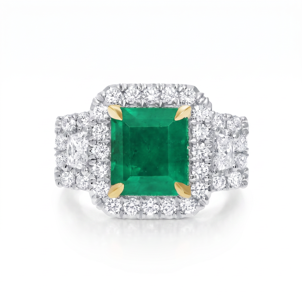 18K White Gold Diamond Three Stone Ring