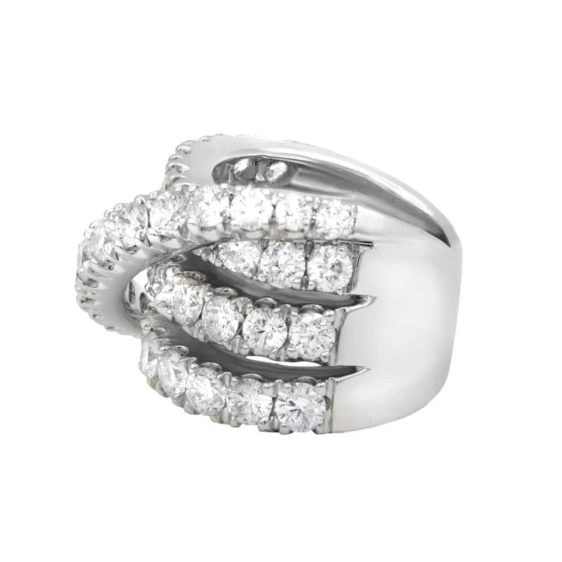 18kt White Gold Cross Over Diamond Ring