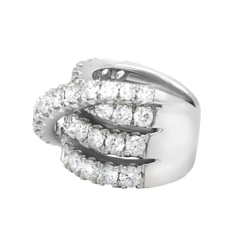 18kt White Gold Cross Over Diamond Ring