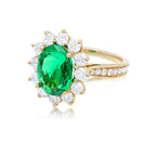 18kt Yellow Gold Emerald Halo Flower Diamond Ring