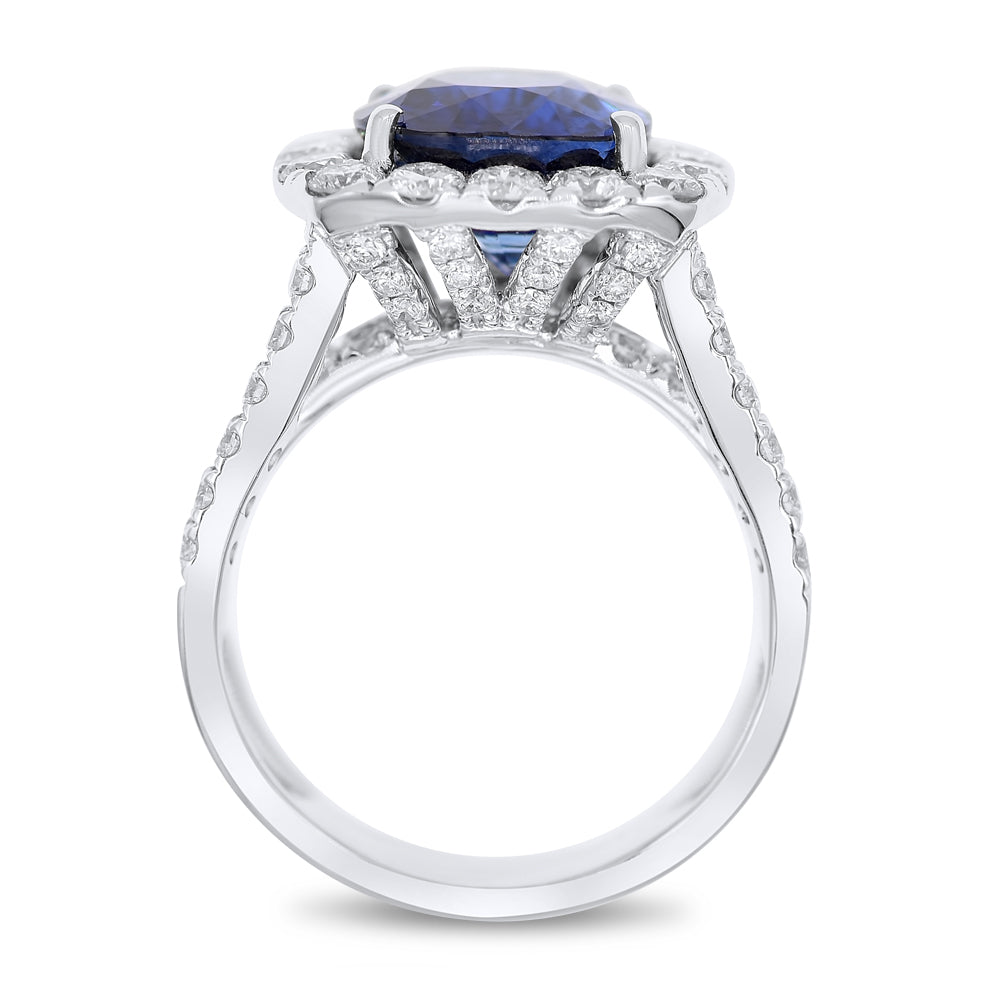 18kt White Gold Blue Sapphire & Cushion Cut Diamonds Ring