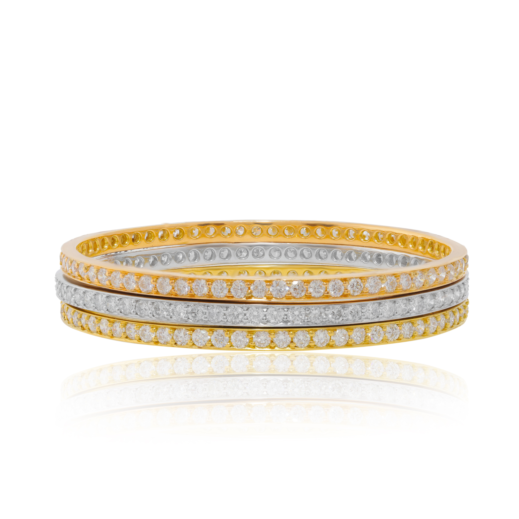 22.25cts Diamond Bangle Set
