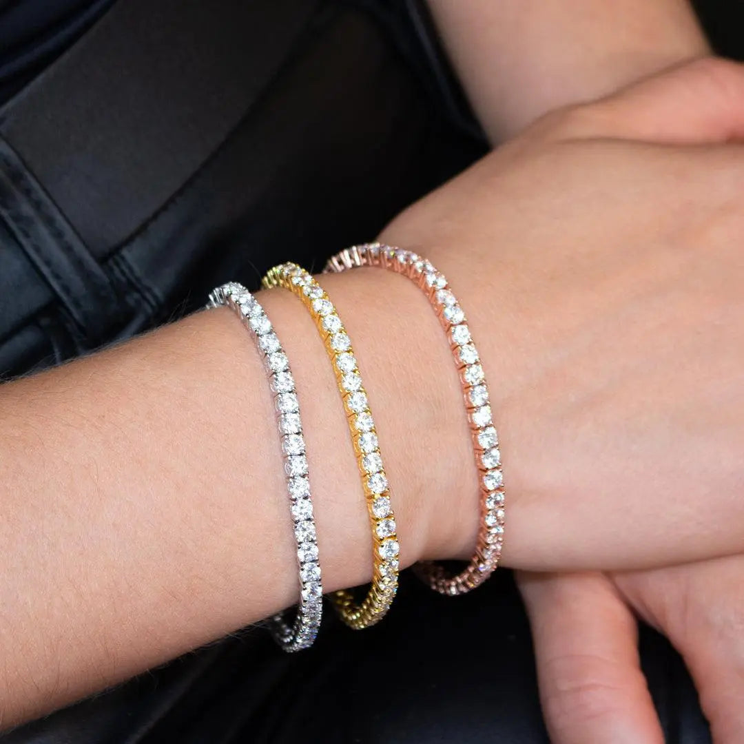 4 Carat Straight Line Tennis Bracelet in Rose Gold