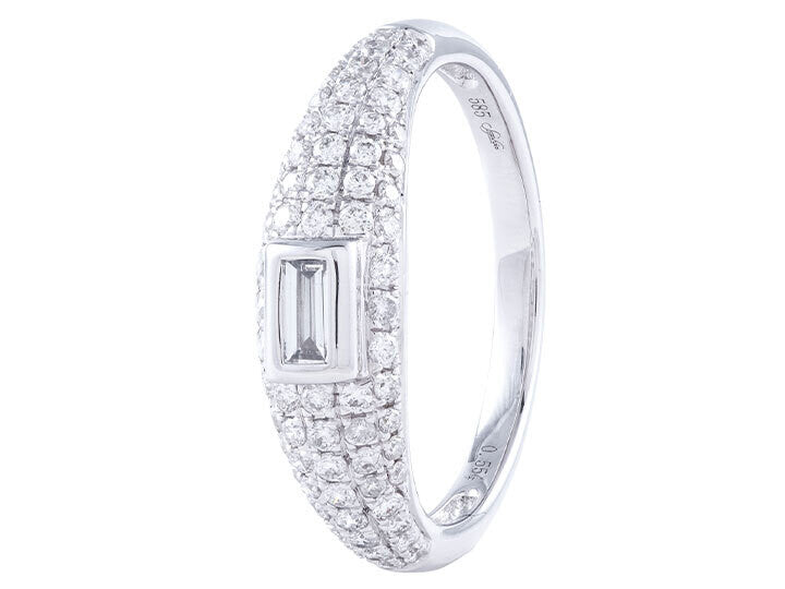 Diamond Ring - 14 KT White Gold