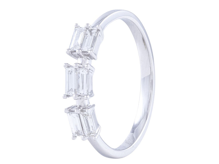 Diamond Ring - 14 KT White Gold