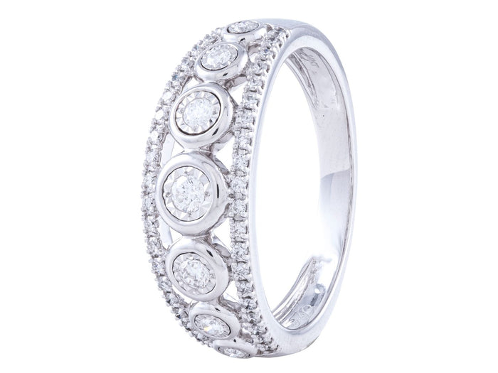 Diamond Ring - 14 KT White Gold