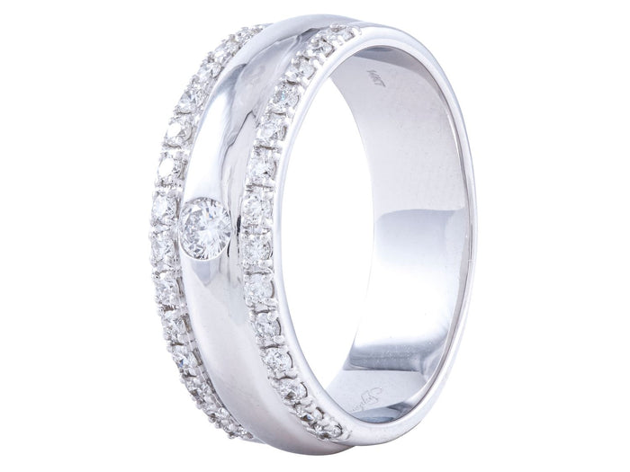 Diamond Ring - 14 KT White Gold