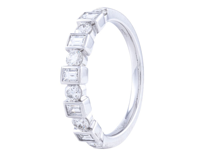 Diamond Ring - 14 KT White Gold