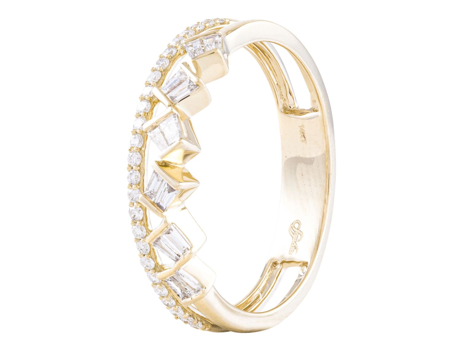 Diamond Ring - 14 KT Yellow Gold