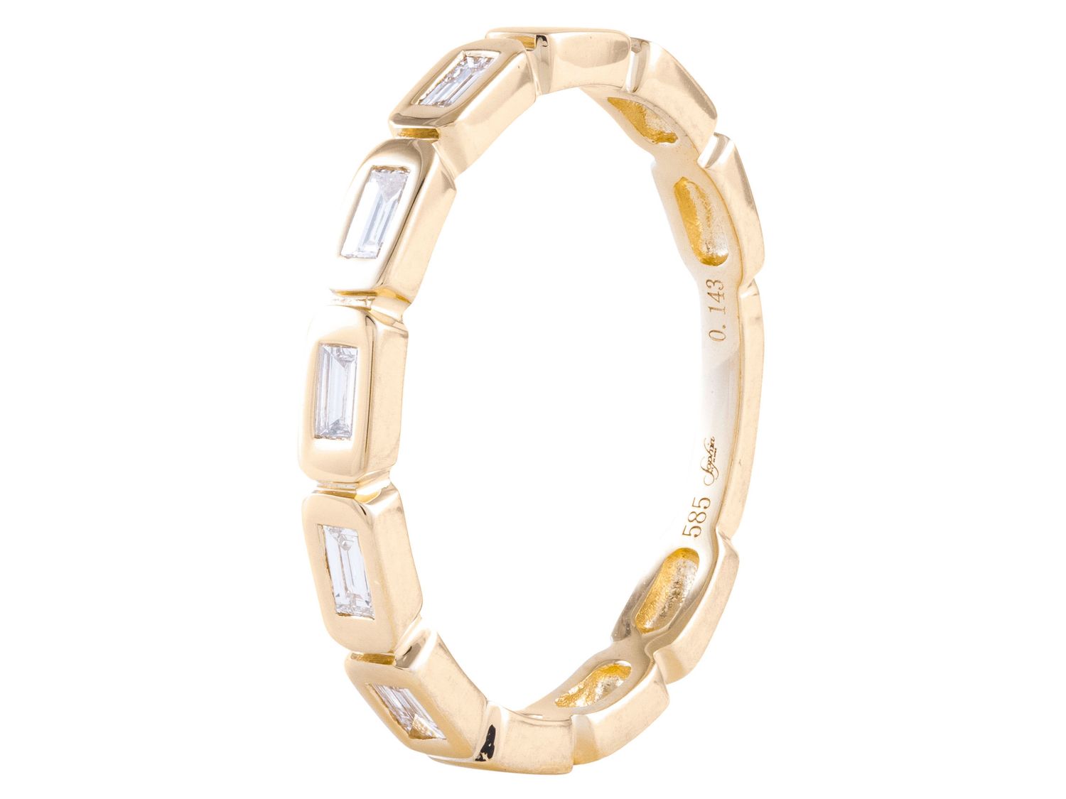 Diamond Ring - 14 KT Yellow Gold