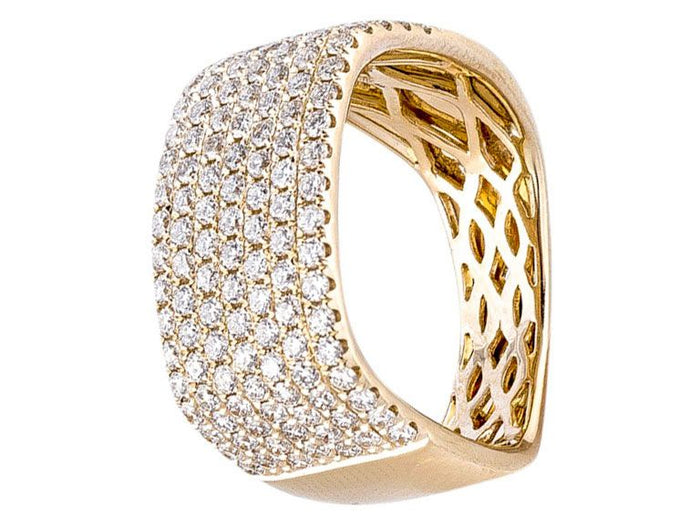 Diamond Ring - 14 KT Yellow Gold