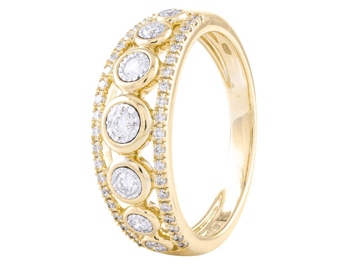 Diamond Ring - 14 KT Yellow Gold