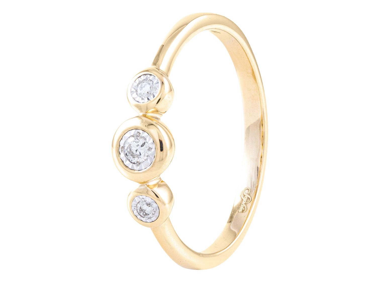 Diamond Ring - 14 KT Yellow Gold