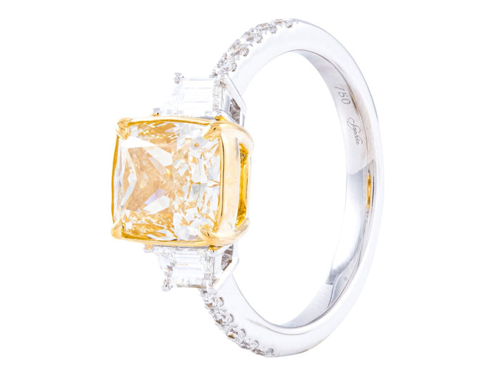 Diamond Ring - 18 KT White and Yellow Gold