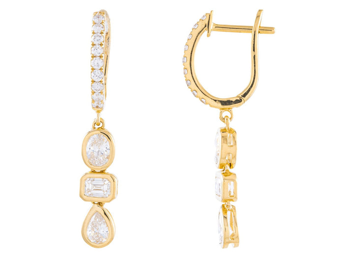 Diamond Earrings - 18 KT Yellow Gold