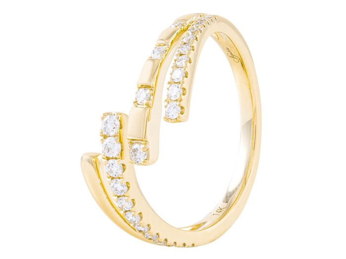 Diamond Ring - 14 KT Yellow Gold