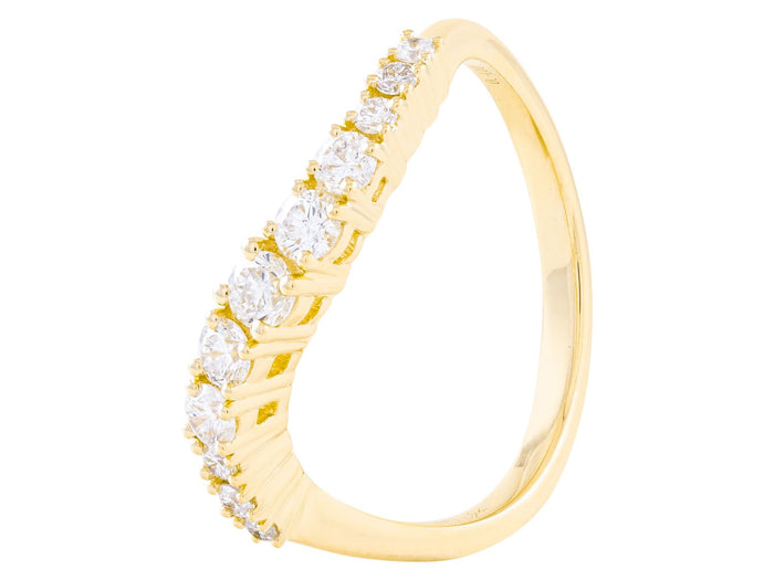 Diamond Ring - 14 KT Yellow Gold