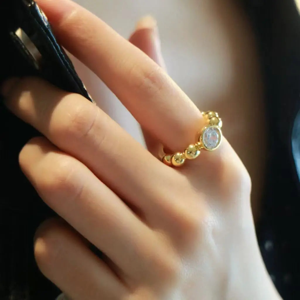 Viola Crytalline Ring
