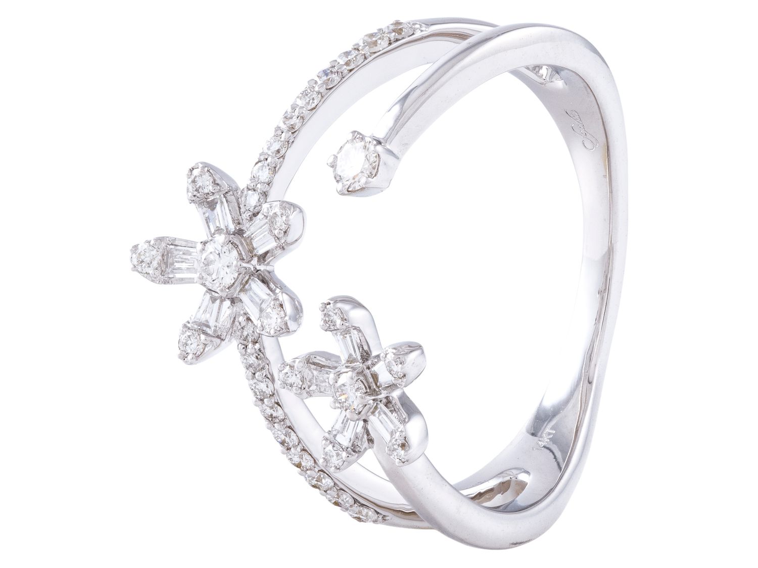 Diamond Ring - 14 KT White Gold