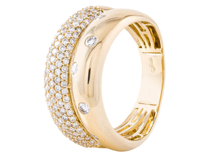 Diamond Ring - 14 KT Yellow Gold