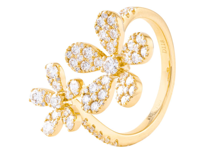 Diamond Ring - 18 KT Yellow Gold