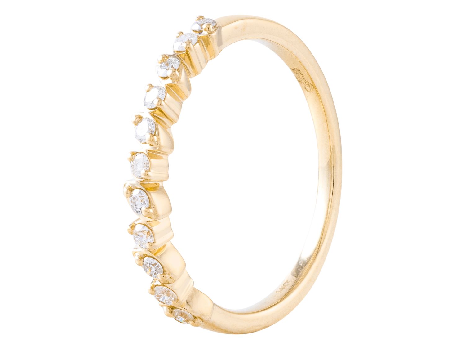 Diamond Ring - 14 KT Yellow Gold