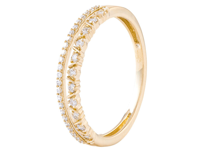 Diamond Ring - 14 KT Yellow Gold