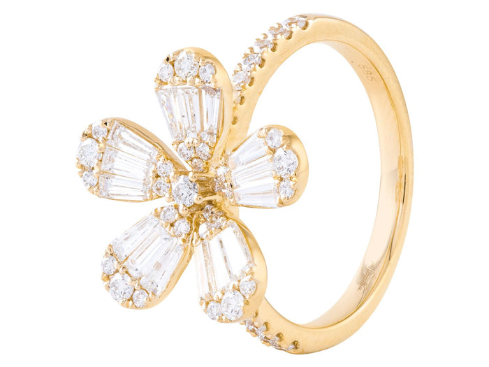 Diamond Ring - 14 KT Yellow Gold