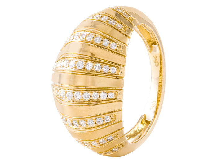 Diamond Ring - 14 KT Yellow Gold