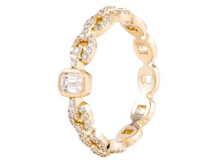 Diamond Ring - 14 KT Yellow Gold