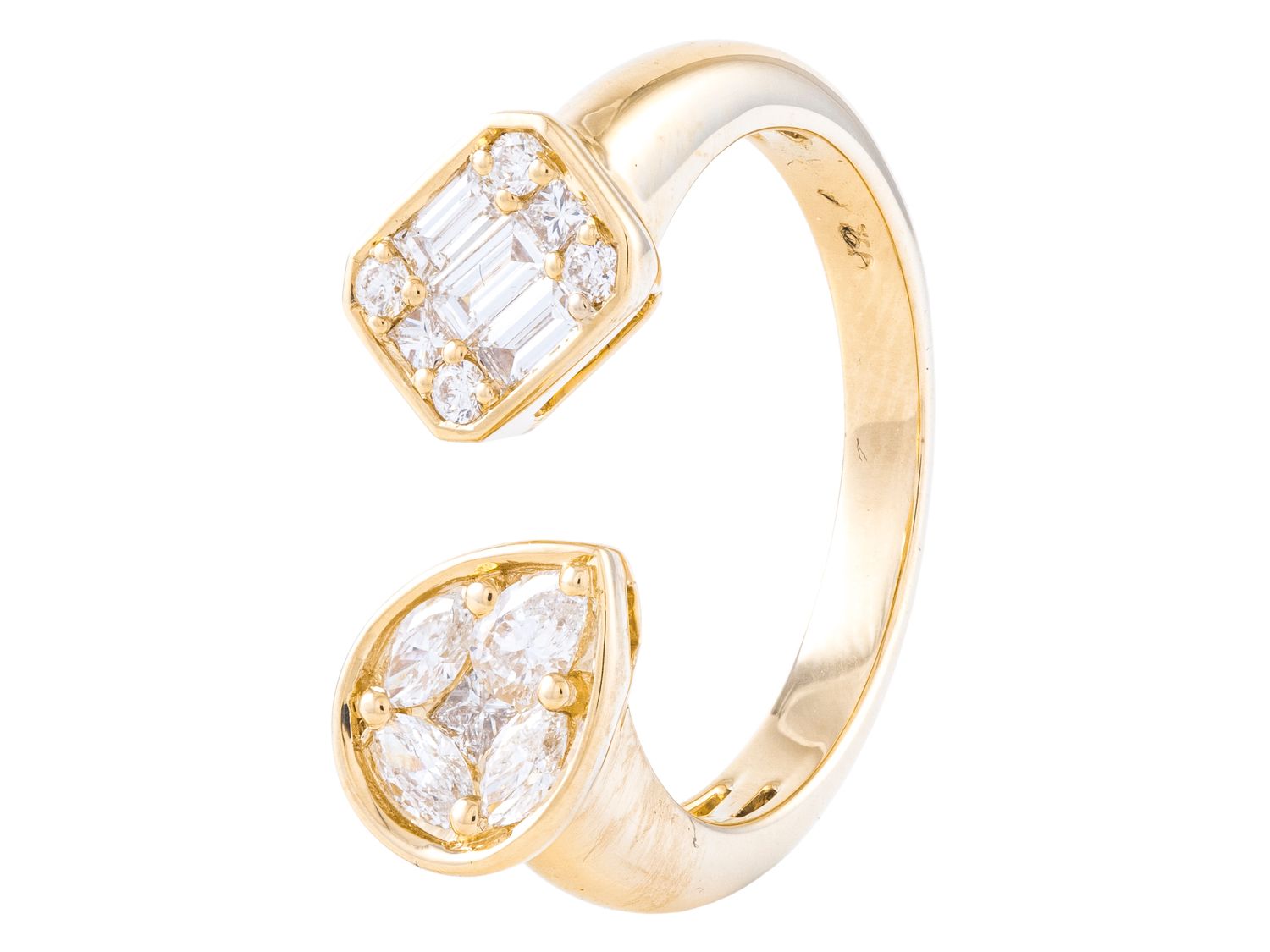 Diamond Ring - 14 KT Yellow Gold