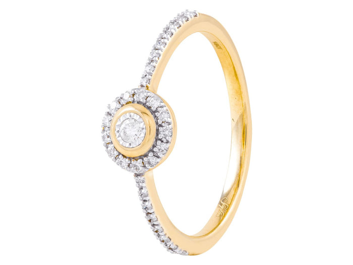 Diamond Ring - 14 KT Yellow Gold