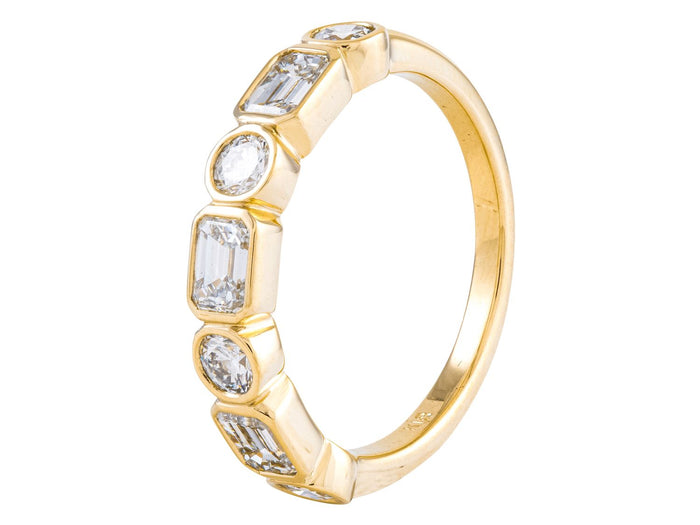 Diamond Band - 18 KT Yellow Gold