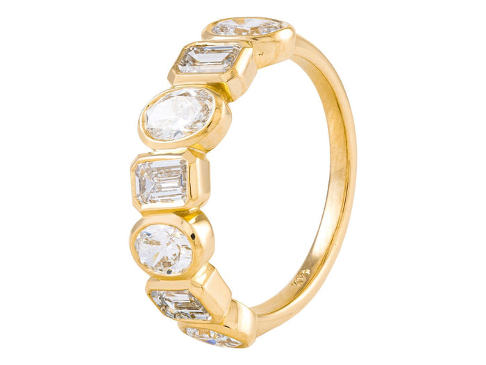 Diamond Band - 18 KT Yellow Gold