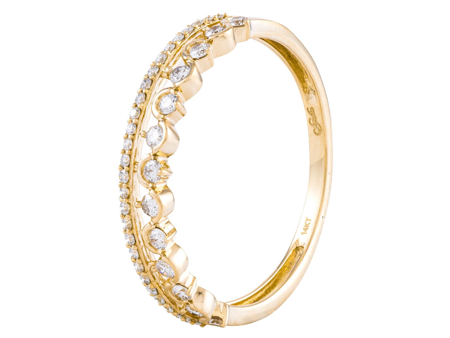Diamond Ring - 14 KT Yellow Gold