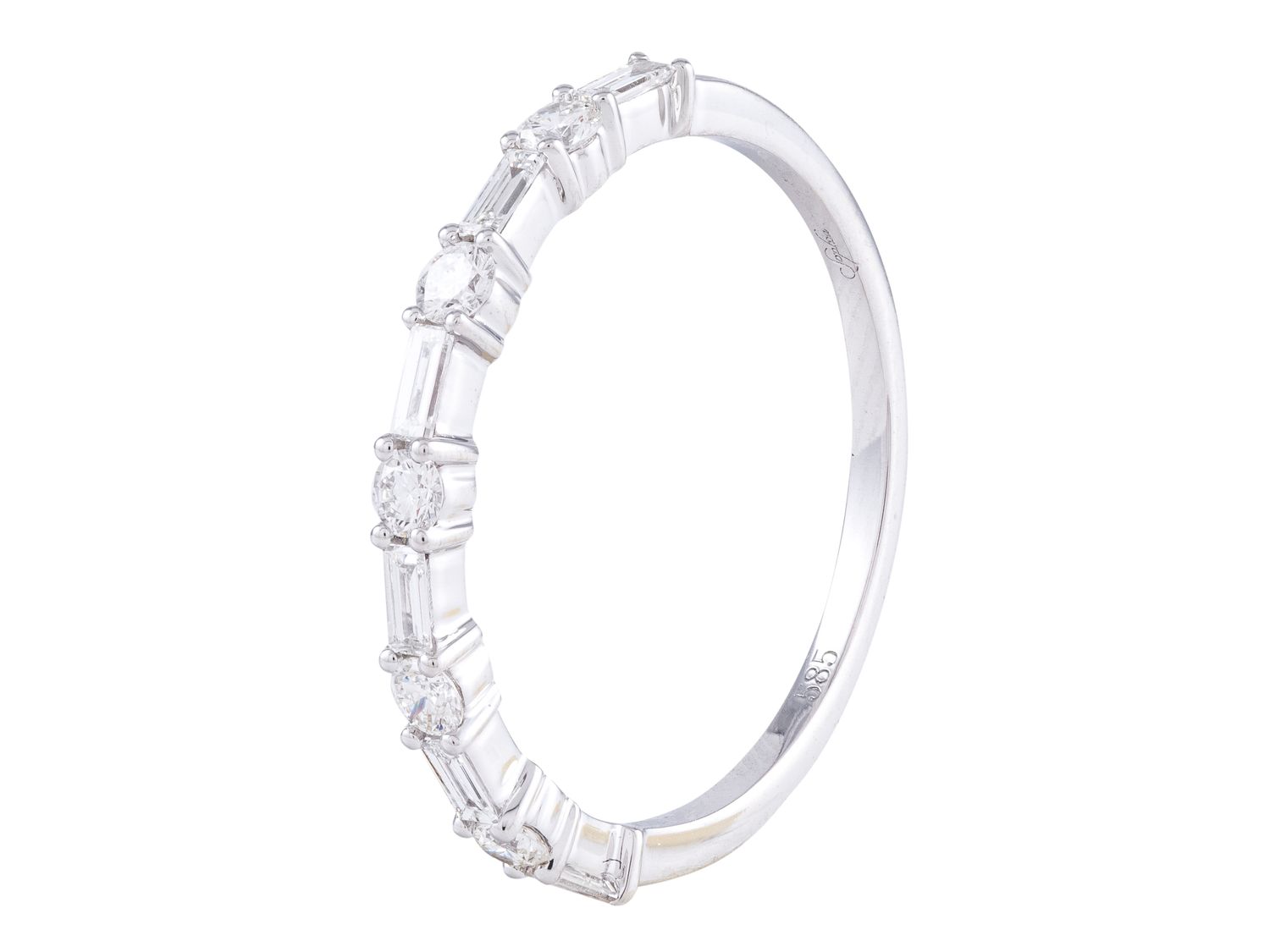 Diamond Ring - 14 KT White Gold