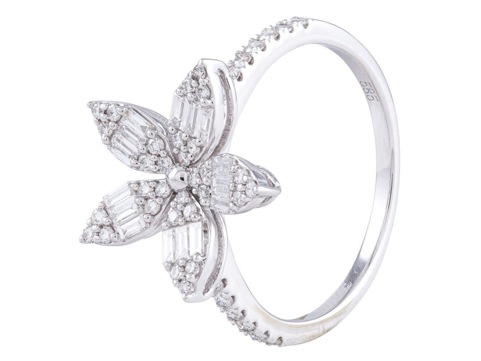 Diamond Ring - 14 KT White Gold
