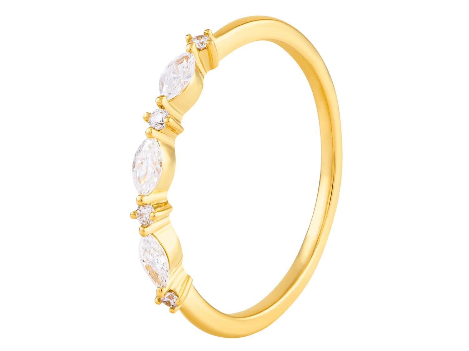 Diamond Ring - 14 KT Yellow Gold