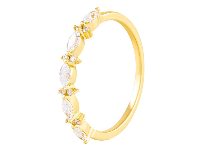 Diamond Ring - 14 KT Yellow Gold