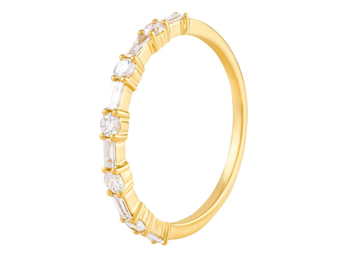 Diamond Ring - 14 KT Yellow Gold