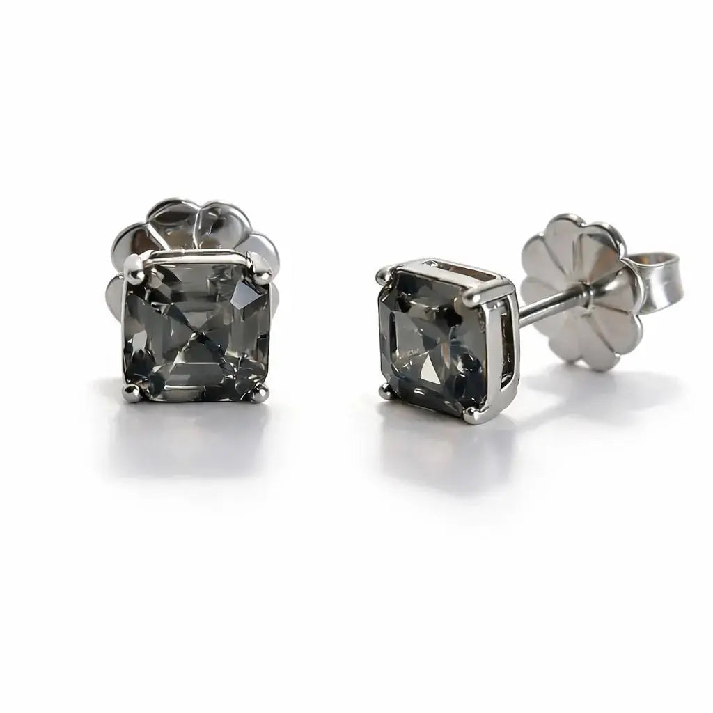 Bethenny Frankel Rich Girl Studs