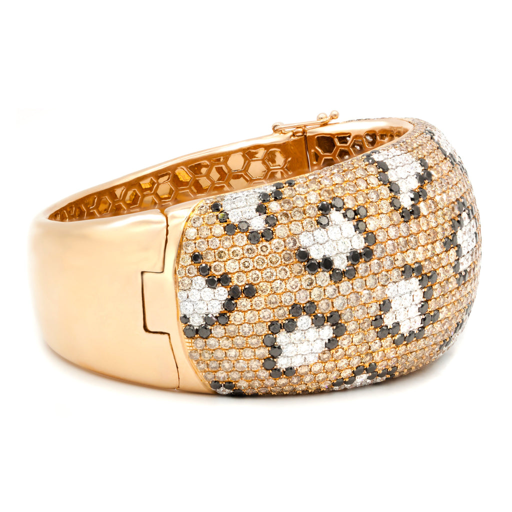 23.55cts Leopard Design Bangle