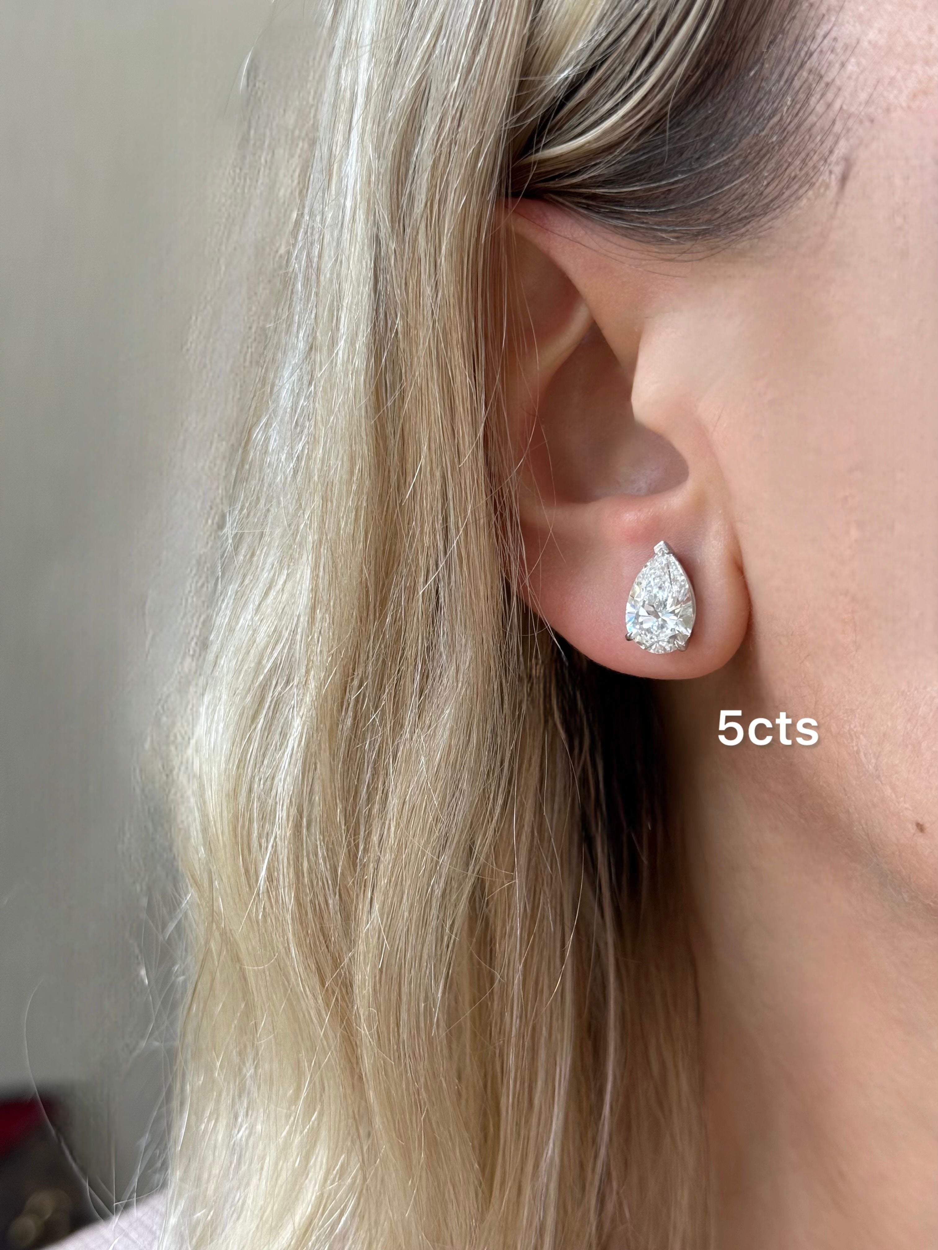 Lab-Grown Pear Diamond Studs