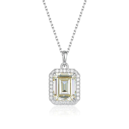 Biltmore Necklace in White Diamond