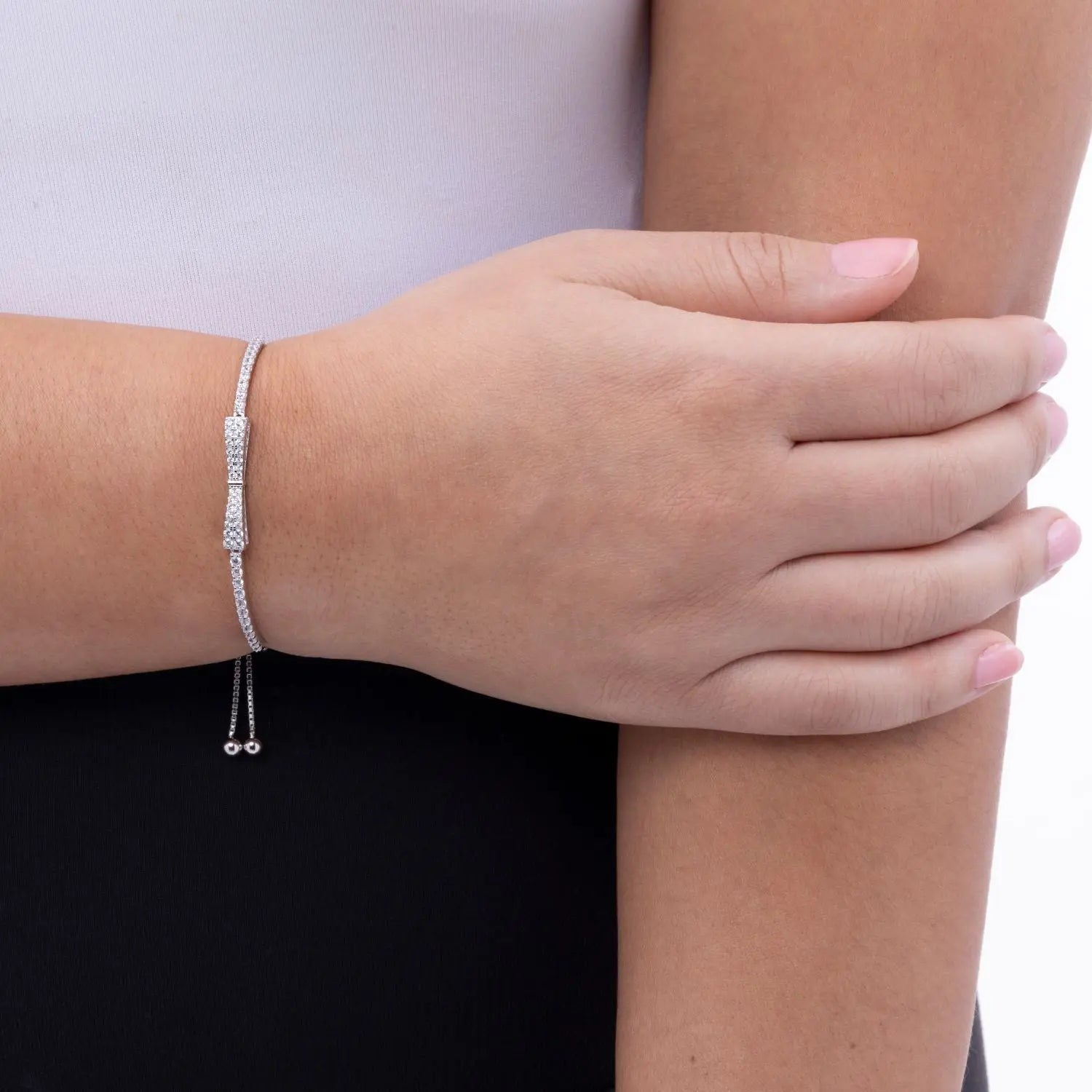 Bowtifully Chic Dainty Bracelet Pink