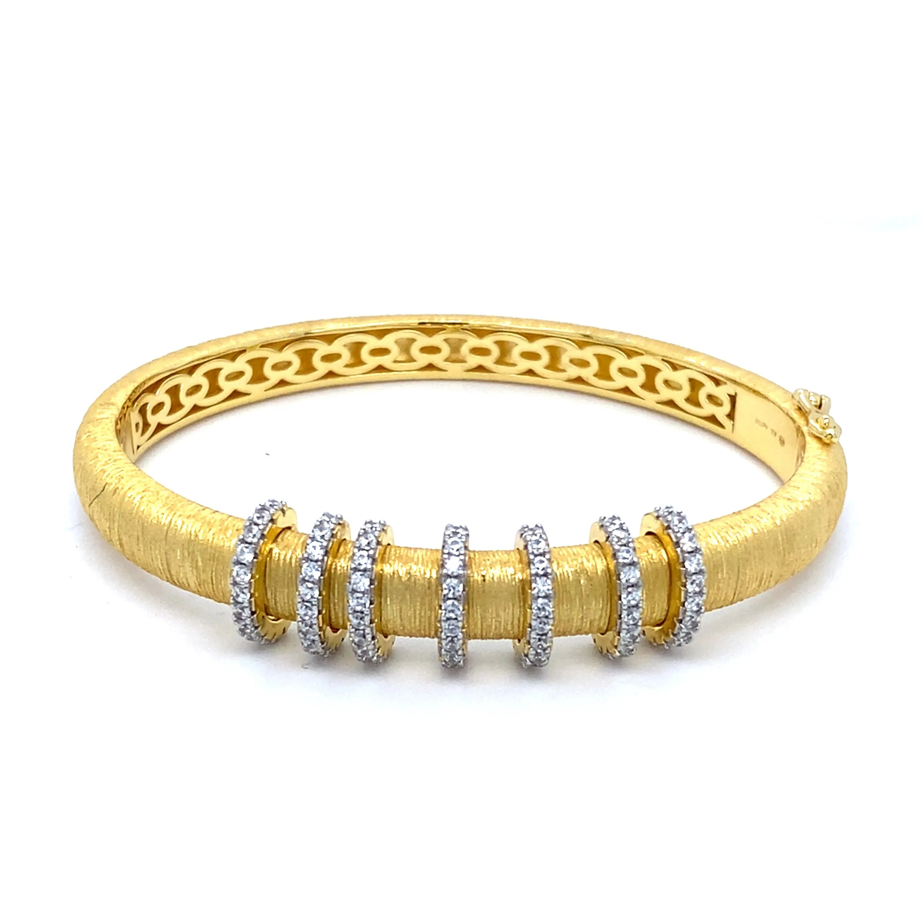 Briony Bracelet in Yellow Gold
