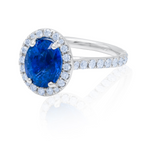 18kt White Gold Sapphire Oval Diamonds Halo Ring
