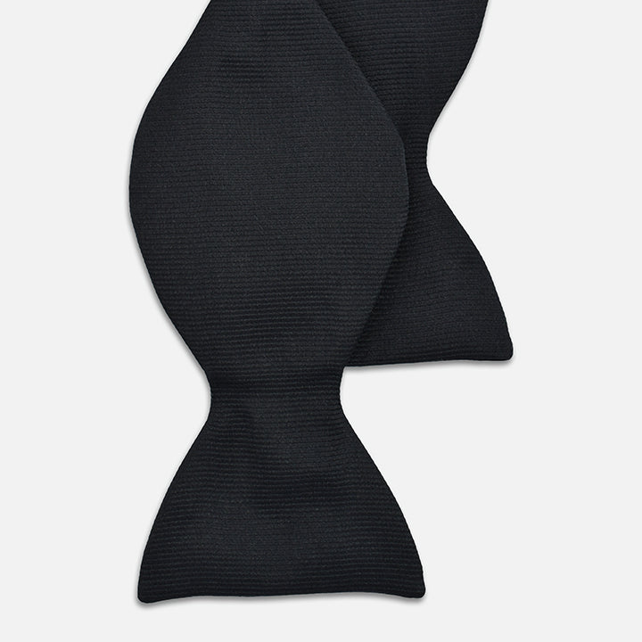Classic Large Bow Tie