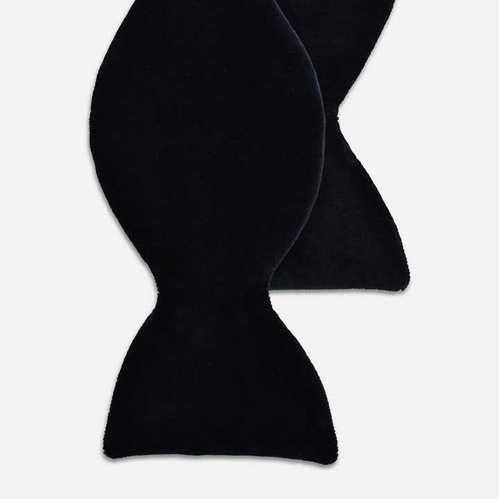 Classic Large Bow Tie